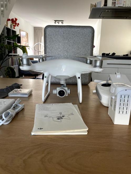 DJI Phantom 4 Pro - Topstaat + 3 accu’s, 4 filters, Audio, Tv en Foto, Drones, Gebruikt, Drone met camera, Ophalen of Verzenden
