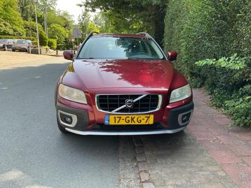Volvo XC70 2.4 D5 Summum,2007, vol opties, igst, recente APK beschikbaar voor biedingen