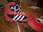 Adidas sportschoenen rood/zwart  maat: 41,5 vallen klein., Sport en Fitness, Vechtsporten en Zelfverdediging, Ophalen, Zo goed als nieuw