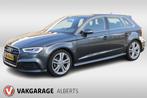 Audi A3 Sportback 35 TFSI CoD Sport S Line Edition / Navi /, Auto's, Audi, Euro 6, 4 cilinders, 150 pk, Leder en Stof