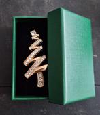 Kerst broche kerstboom, nieuw in groen cadeaudoosje., Sieraden, Tassen en Uiterlijk, Broches, Ophalen of Verzenden, Nieuw, Rood