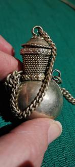 Vintage parfumflesje Midden Oosten, Ophalen of Verzenden