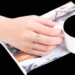 Ring van Di Lusso, Overige materialen, Nieuw, Ophalen of Verzenden, 17 tot 18