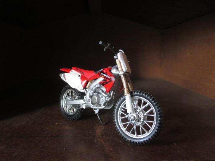 1/18 Honda CRF 450R - Bburago, Hobby en Vrije tijd, Modelauto's | 1:18, Gebruikt, Ophalen of Verzenden