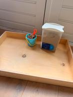 Kinetisch zand met zandbak en wat speeltjes, Ophalen, Zo goed als nieuw