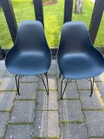 Twee zwarte kuipstoelen, Huis en Inrichting, Ophalen, Zo goed als nieuw, Zwart, Twee