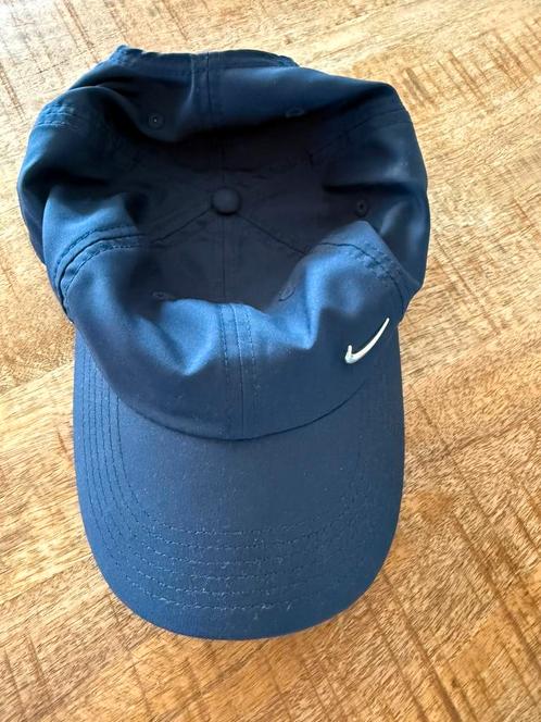 Nike Heritage86 Pet, 1 size, Kinderen en Baby's, Kinderkleding | Petten en Hoeden, Zo goed als nieuw, Jongen of Meisje, 170 of groter