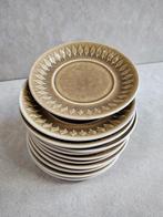 Jens Quistgaard Relief Borden - 11 stuks, Gebruikt, Ophalen of Verzenden, Overige stijlen, Aardewerk