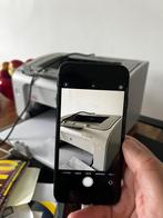 Iphone SE. 64G 86% barst achterkant, Gebruikt, 86 %, Verzenden, Zwart