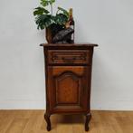 Vintage ladekastje Queen Ann nachtkastje halkastje kastje, Huis en Inrichting, Kasten | Ladekasten, Gebruikt, Info@flashbackfurniture.nl