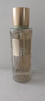 Victoria's Secret Crisp Marigold Pear Fragrance Mist, Ophalen of Verzenden, Zo goed als nieuw
