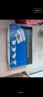 Inbindmachine inclusief 43 plastic bindringen diverse maten, Diversen, Ophalen of Verzenden