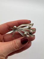 C268 Prachtige zilveren broche parels, Ophalen of Verzenden, Zilver, Broche, Met edelsteen