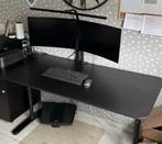 Bureau IKEA BEKANT, Huis en Inrichting, Bureaus, Ophalen, In hoogte verstelbaar, Zo goed als nieuw