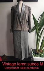 Suède leren vintage jaren ‘80 pak handwerk Dalexander Italië, Kleding | Dames, Jasjes, Kostuums en Pakken, Maat 38/40 (M), Kostuum of Pak
