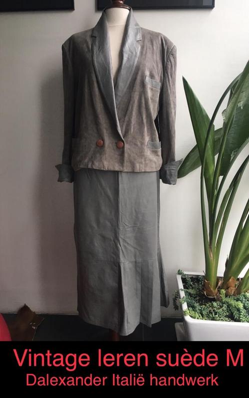 Suède leren vintage jaren ‘80 pak handwerk Dalexander Italië, Kleding | Dames, Jasjes, Kostuums en Pakken, Zo goed als nieuw, Kostuum of Pak