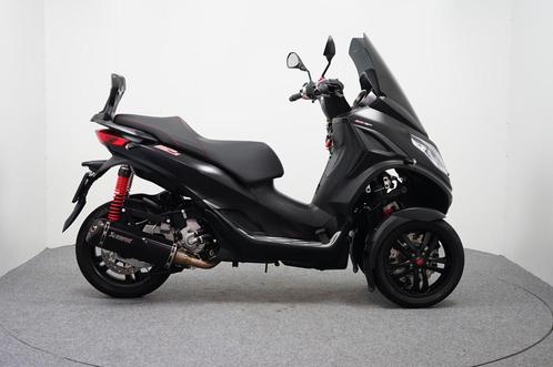 Piaggio MP3 300HPE: GERESERVEERD RD (bj 2019), Motoren, Motoren | Piaggio, Bedrijf, Scooter, 12 t/m 35 kW