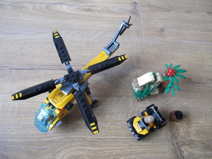 Lego City 60158 Jungle vrachthelikopter, Kinderen en Baby's, Speelgoed | Duplo en Lego, Zo goed als nieuw, Lego, Complete set
