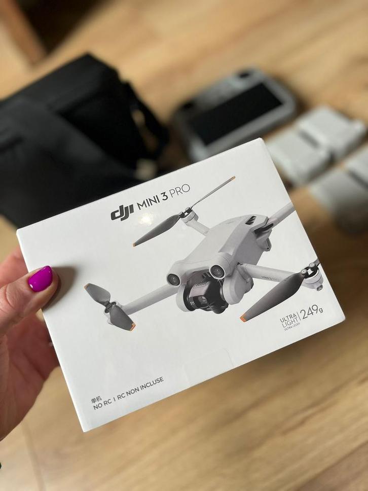 DJI Mini 3 Pro Fly More Combi, inclusief 5 accu's!, Audio, Tv en Foto, Drones, Zo goed als nieuw, Ophalen