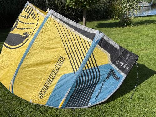Cabrinha Switchblade 7m en 9m, Watersport en Boten, Kitesurfen, Zo goed als nieuw, 9 m², Geen board, Ophalen of Verzenden