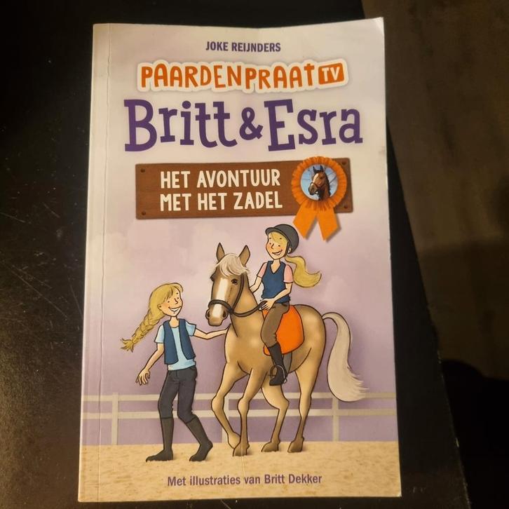 Britt Dekker & paardenpraatTV boeken, Boeken, Kinderboeken | Jeugd | onder 10 jaar, Zo goed als nieuw, Fictie algemeen, Ophalen of Verzenden
