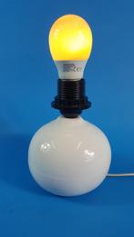 Vintage Ticino tafellamp, wit aardewerk voet, bol. 2A7, Huis en Inrichting, Lampen | Tafellampen, Tweedehands verkoop, Tweedehands verkoop