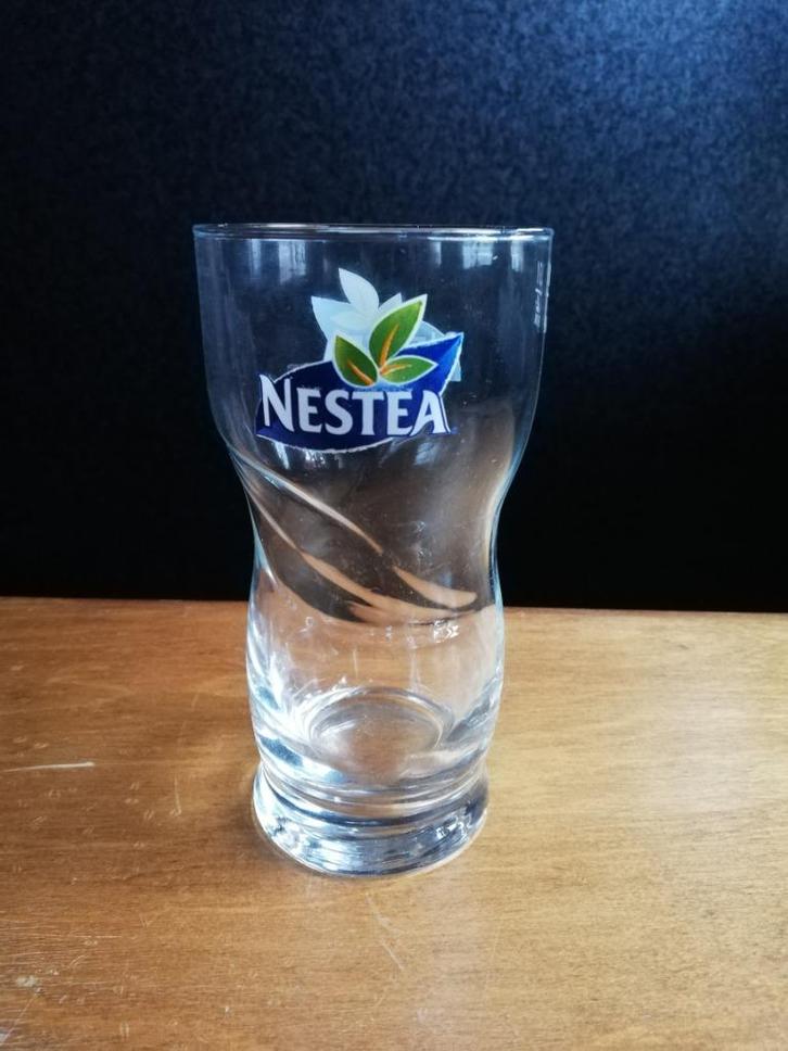 Nestlé nestea ijsthee ice tea glazen (27st beschikbaar), Verzamelen, Glas en Borrelglaasjes, Zo goed als nieuw, Frisdrankglas