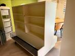 Mooie verrijdbare boekenkast, Huis en Inrichting, Ophalen, 25 tot 50 cm
