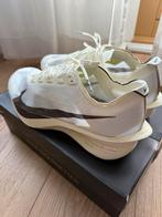 Nike Vaporfly 4 - EU 45,5 / US 11,5, Ophalen of Verzenden, Zo goed als nieuw, Wit, Sportschoenen