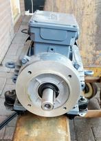 Lenze elektromotor 5.4 kW – 3-fase – IP65 – 2355 rpm, Ophalen, Zo goed als nieuw, Elektromotor, 1800 rpm of meer