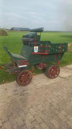 Menwagen  ponykar versierde wagen  houten paarden, Ophalen