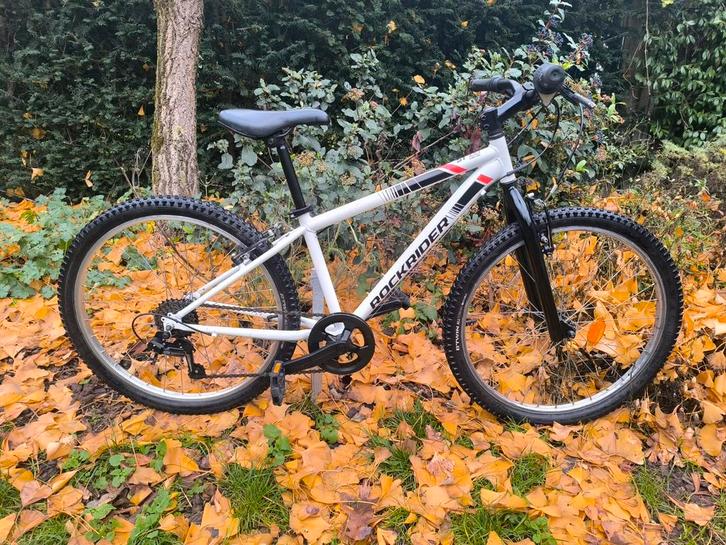 Rockrider Btwin ST100. 24 inch. Zo goed als nieuw!, Fietsen en Brommers, Fietsen | Jongens, Zo goed als nieuw, 24 inch, Handrem