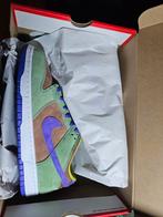 Nike SB Dunk Low Veneer - Maat 45, Kleding | Heren, Schoenen, Overige kleuren, Nike, Ophalen of Verzenden, Sneakers of Gympen