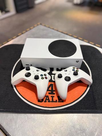 Xbox Series S - Nieuwstaat! beschikbaar voor biedingen