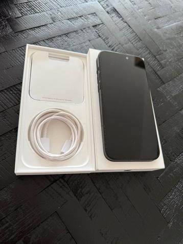 iPhone 15 Plus 128GB Zwart beschikbaar voor biedingen