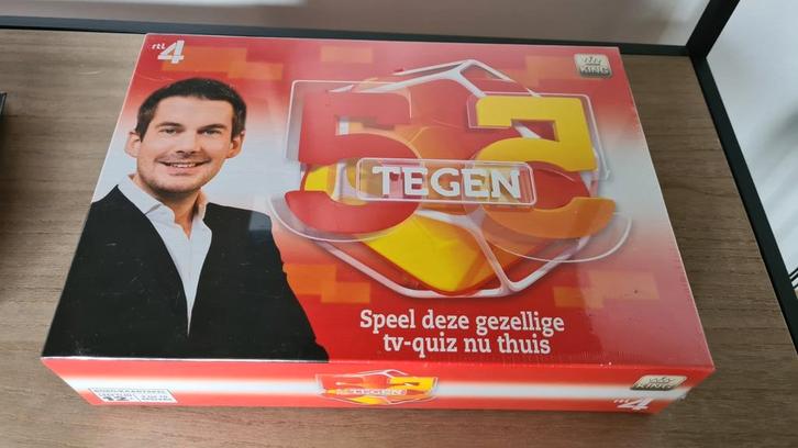 5 tegen 5 Bordspel - Nieuw in Verpakking!, Hobby en Vrije tijd, Gezelschapsspellen | Bordspellen, Nieuw, Drie of vier spelers