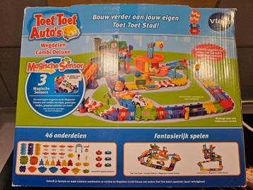 VTech Toet Toet Auto's Wegdelen Combi Deluxe beschikbaar voor biedingen