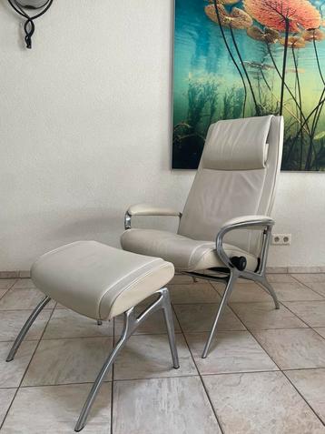 Moderne Stressless relax fauteuil leer beschikbaar voor biedingen