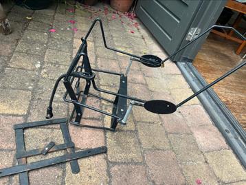 Steco baby mee met bevestiging voor de bakfiets beschikbaar voor biedingen