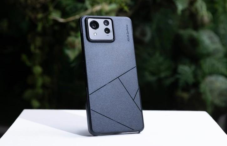 Asus Zenfone 11 Ultra 12GB RAM / 256GB Opslag, Telecommunicatie, Mobiele telefoons | Overige merken, Zo goed als nieuw, Zonder abonnement