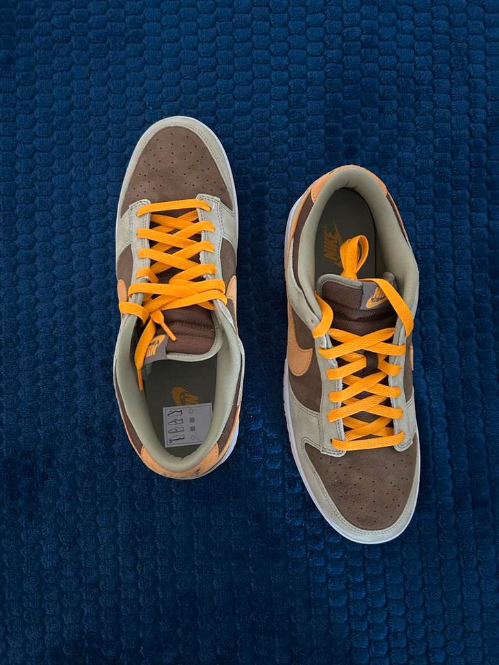 Nike Dunk Low Dusty Olive - Maat 46 EU - Deadstock, Kleding | Heren, Schoenen, Nieuw, Sneakers of Gympen, Bruin, Ophalen of Verzenden