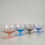 Vintage glazen ijscoupes, Huis en Inrichting, Keuken | Servies, Glas of Glazen, Ophalen of Verzenden, Overige stijlen, Glas