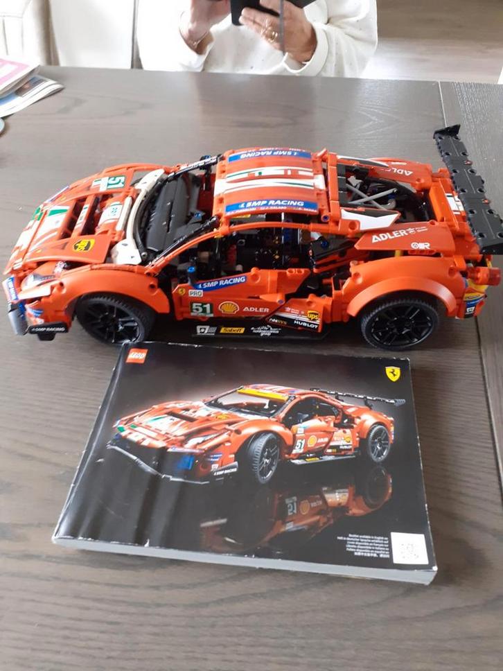 Lego Technic Ferrari 488 GTE "AF Corse #51", Kinderen en Baby's, Speelgoed | Duplo en Lego, Zo goed als nieuw, Lego, Complete set
