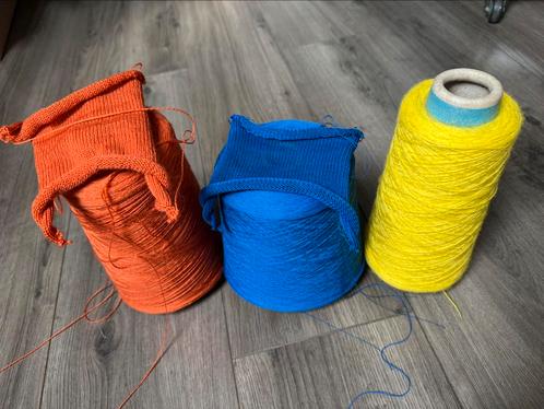 Ruim 1,6 kilo Filati Sesia garen (wol katoen merino) kone, Hobby en Vrije tijd, Breien en Haken, Nieuw, Breien of Haken, Wol of Garen
