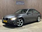 BMW 3-serie 320d Executive Sport 2012 NAP NAVI CRUISE KEYLES, Auto's, Te koop, Zilver of Grijs, 1405 kg, Gebruikt