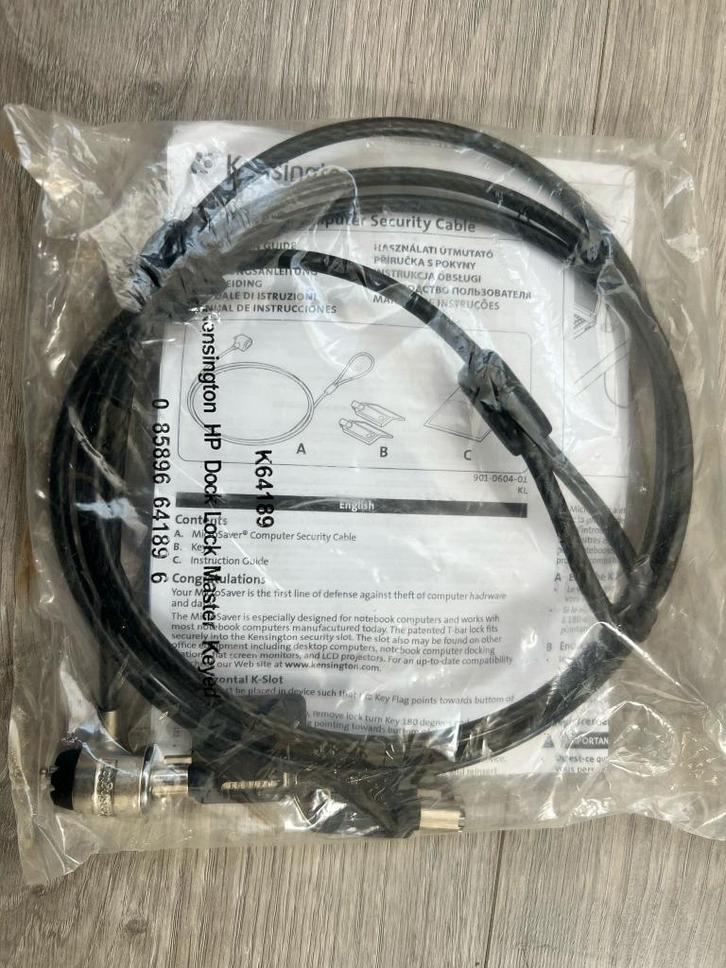 Laptop slot lock (nieuw in verpakking), Computers en Software, Pc- en Netwerkkabels, Nieuw, Ophalen