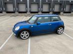 Mini (r56) 1.4 Blauw Schitzer uitvoering in Topstaat, Auto's, Mini, Voorwielaandrijving, 49 €/maand, 19 km/l, Geïmporteerd