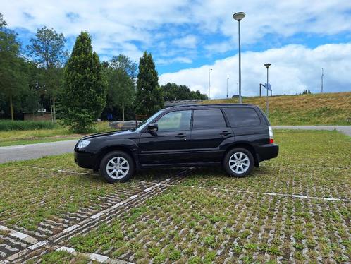 Subaru Forester 2.0 116KW AWD 2006 Zwart - APK Feb. 2026, Auto's, Subaru, Particulier, Forester, Benzine, F, SUV of Terreinwagen