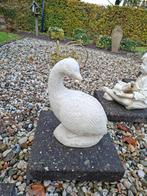 Betonnen tuinbeeld gans ca 40 cm hoog, Ophalen