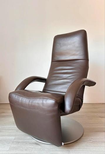 Jori Yoga design fauteuil beschikbaar voor biedingen